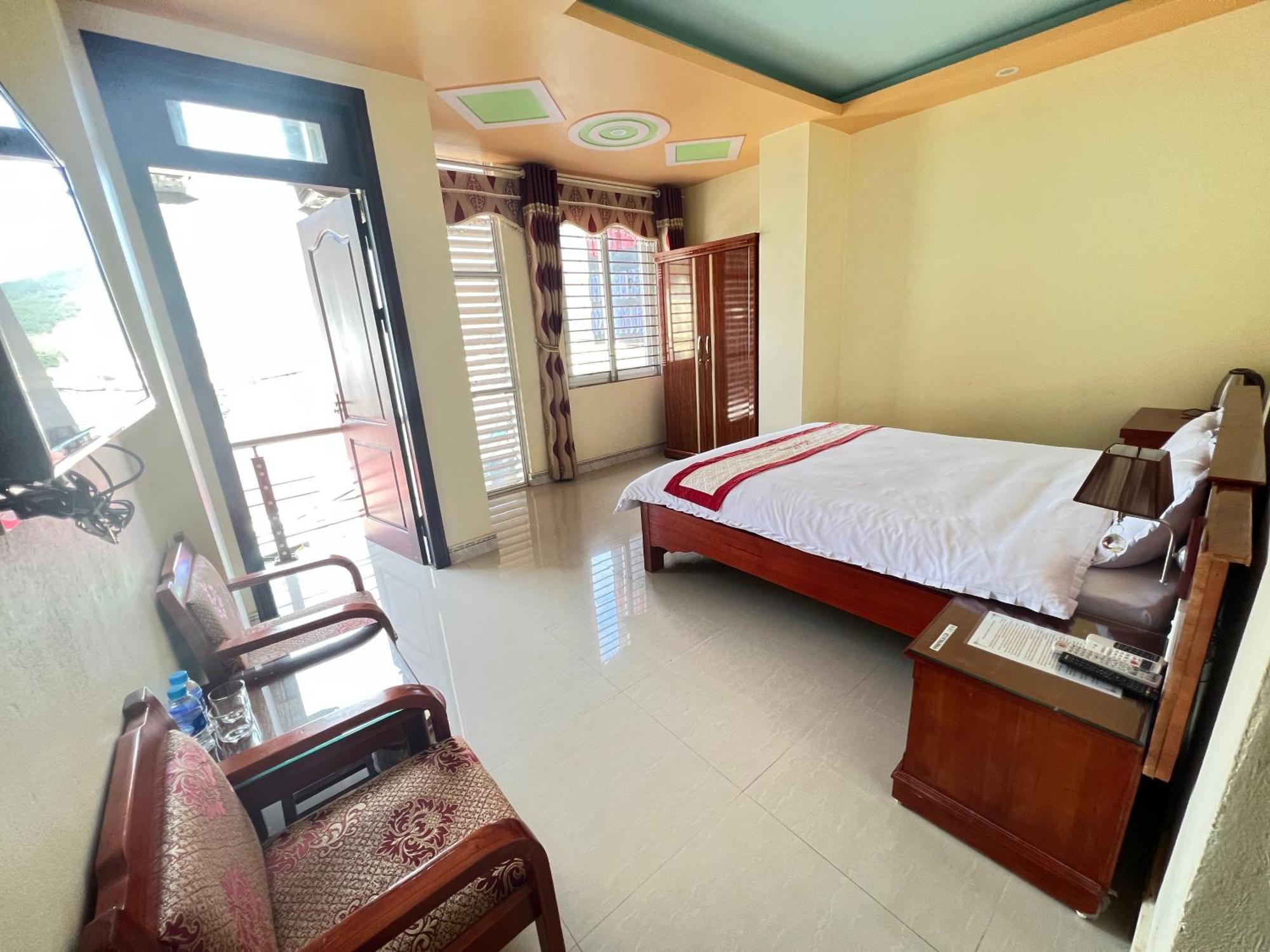 Huy Hoang Hotel Dong Van (Ha Giang) Exterior foto